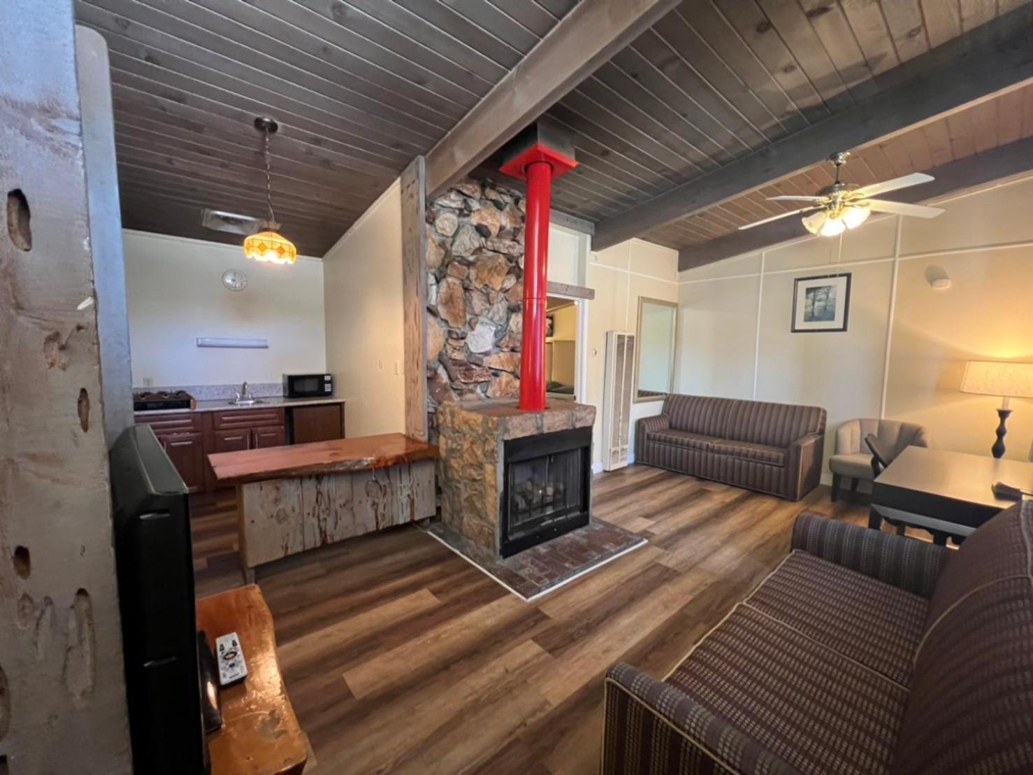 Omeo Suites Big Bear Big Bear Lake Ruang foto